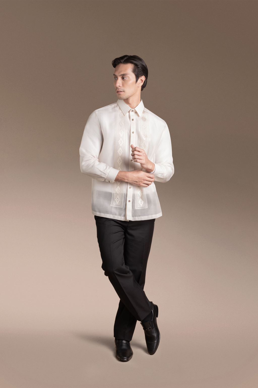 Onesimus Men’s Formal Barong Tagalog, Textured Natural Faux Silk, Embroidered