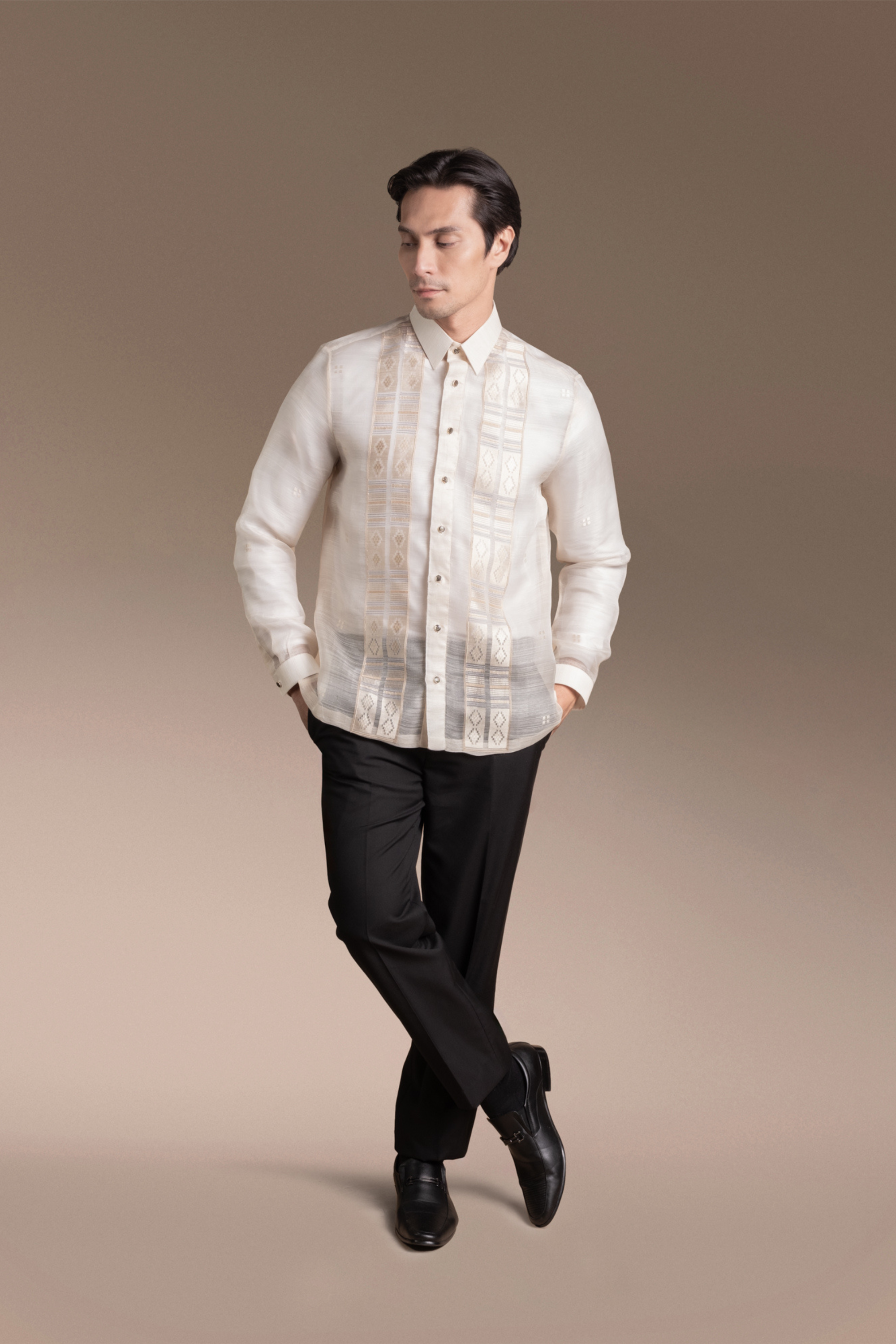 Onesimus Men’s Formal Barong Tagalog, Handwoven Pineapple Leaves Fiber and Natural Silk, Embroidered