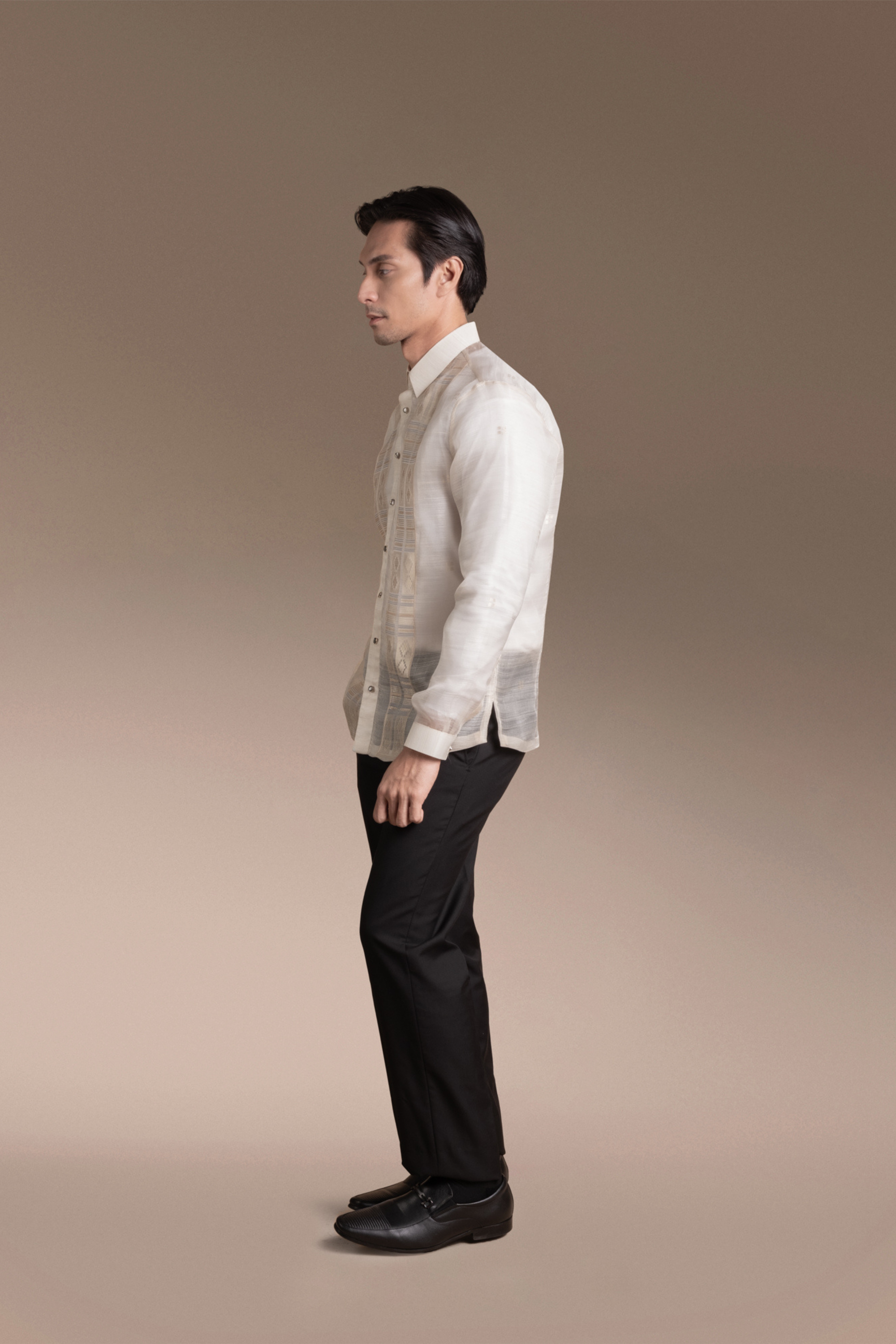 Onesimus Men’s Formal Barong Tagalog, Handwoven Pineapple Leaves Fiber and Natural Silk, Embroidered
