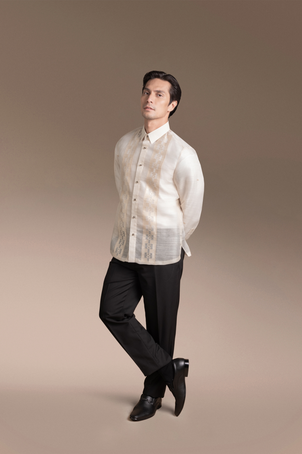 Onesimus Mens Formal Barong Tagalog, Handwoven Pineapple Leaves Fiber and Natural Silk, Embroidered