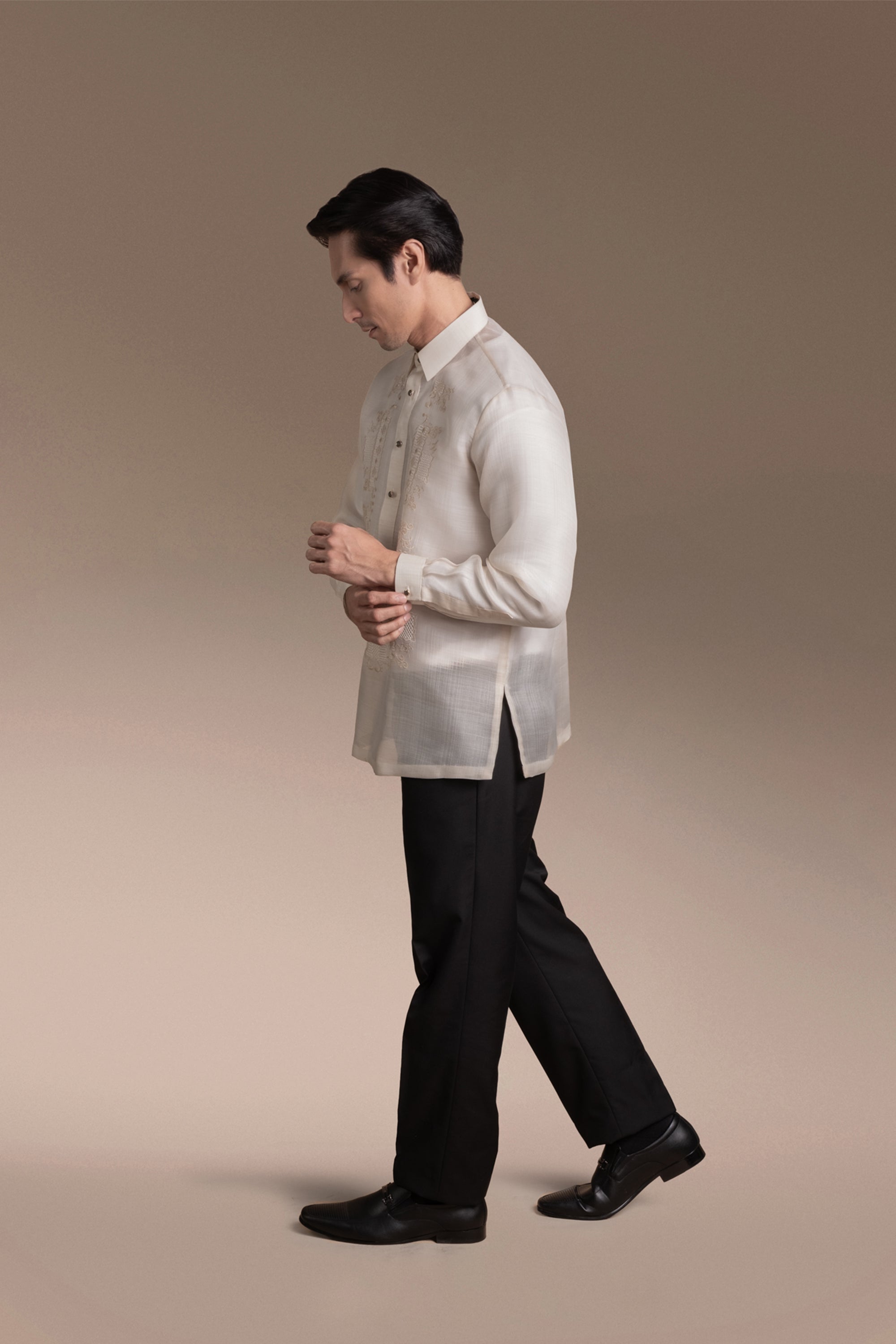 Onesimus Men’s Formal Barong Tagalog, Textured Pure Natural Silk, Embroidered