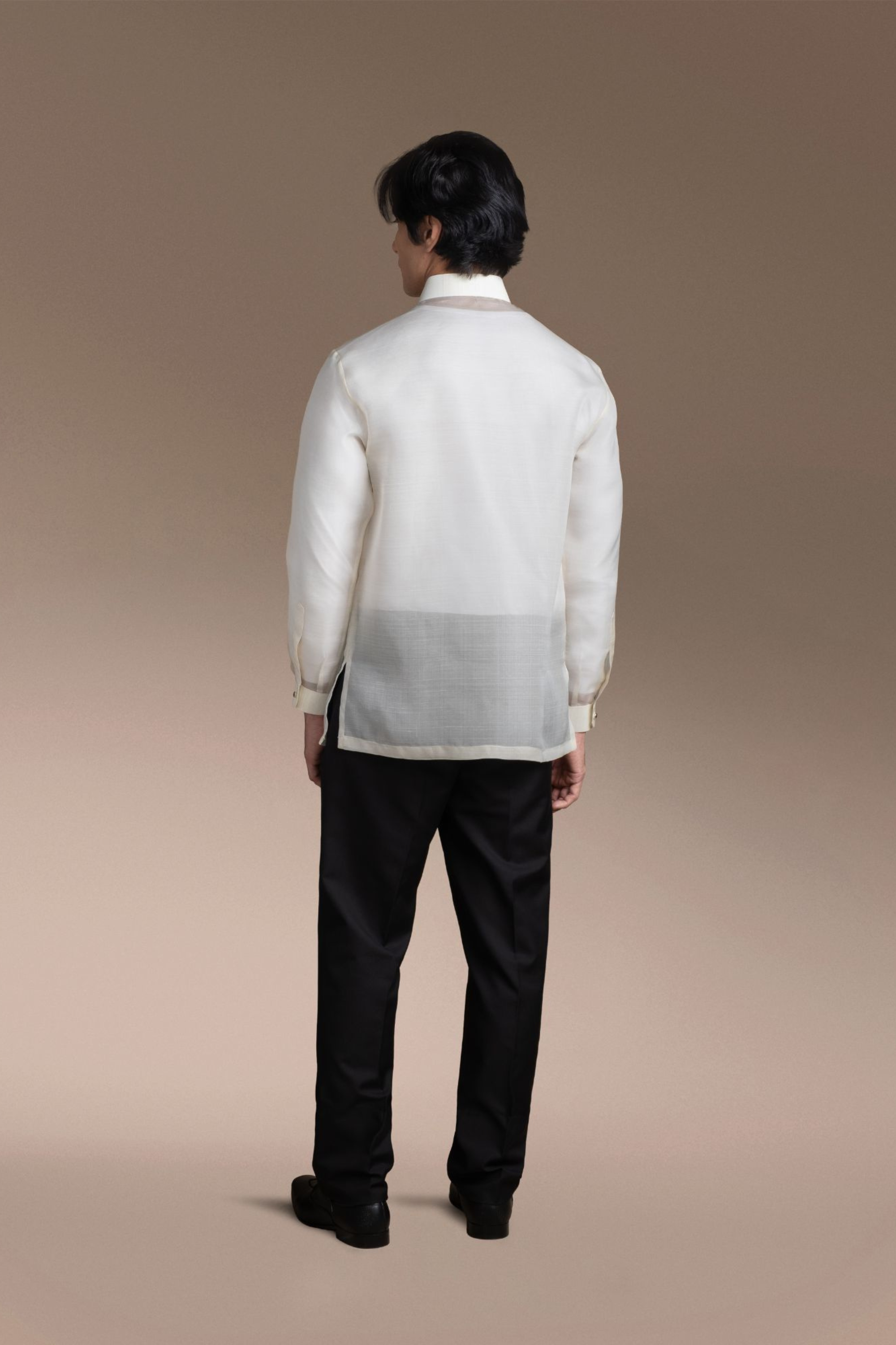 Onesimus Men’s Formal Barong Tagalog, Handwoven Pineapple Leaves Fiber and Natural Silk, Embroidered