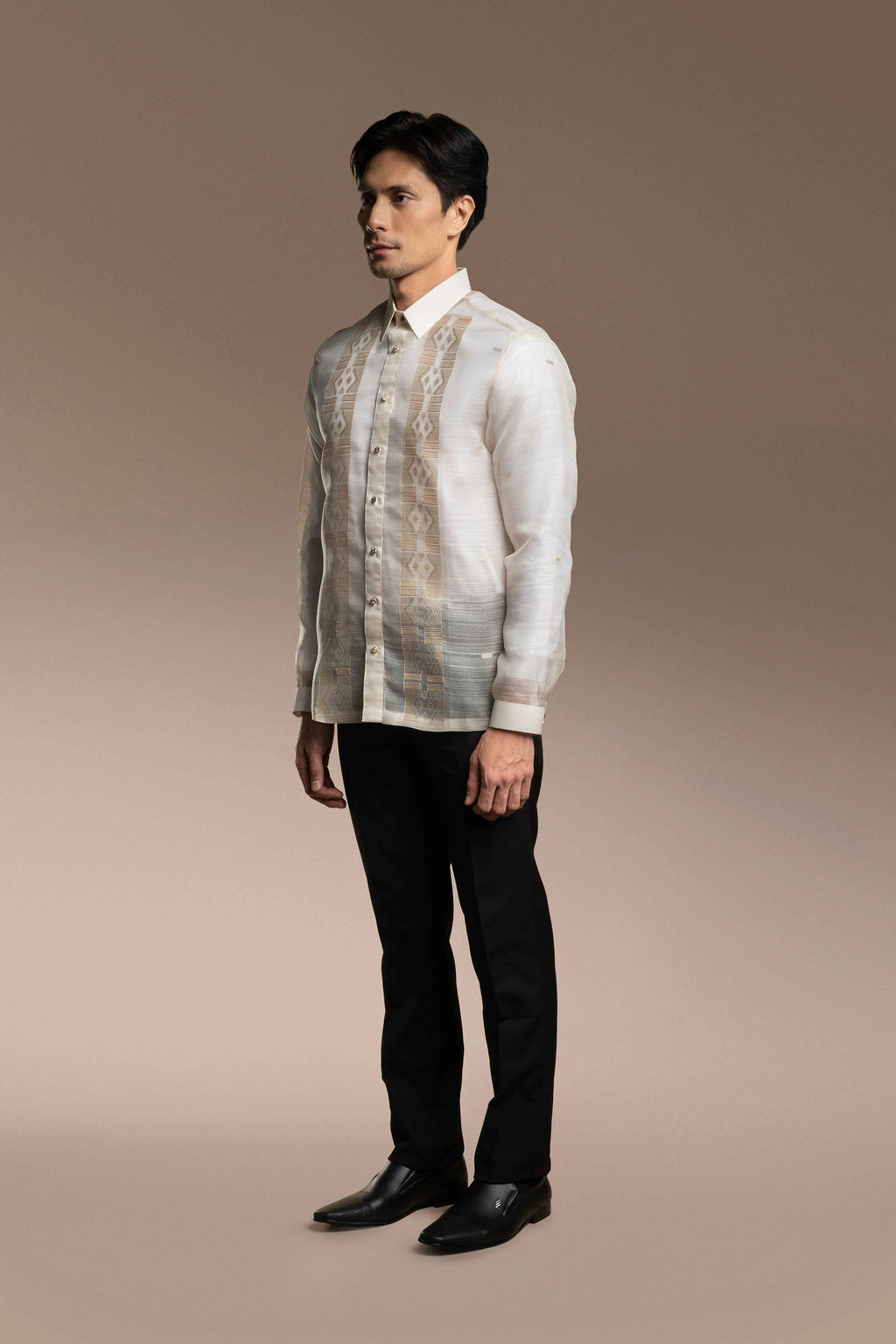 Onesimus Men’s Formal Barong Tagalog, Handwoven Pineapple Leaves Fiber and Natural Silk, Embroidered
